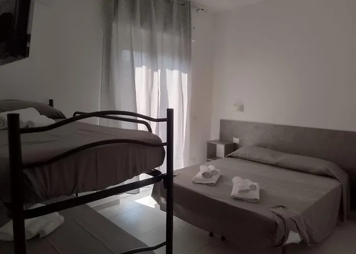 Gianola Monolocali מלון דירות פורמיה